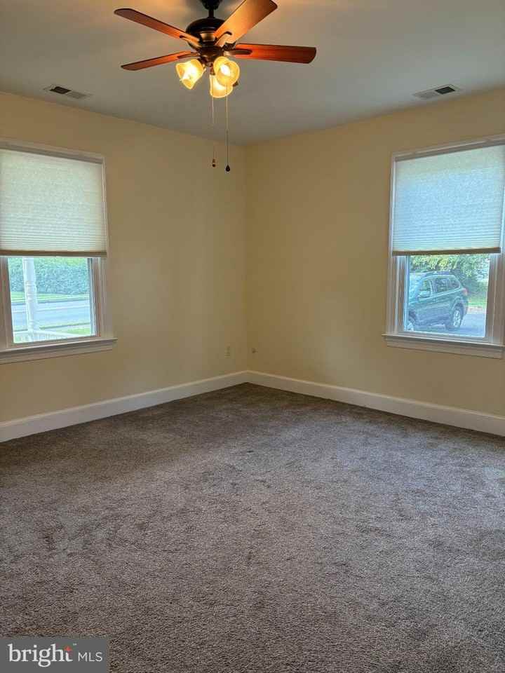 8304 E Main St - Photo 7 of 11