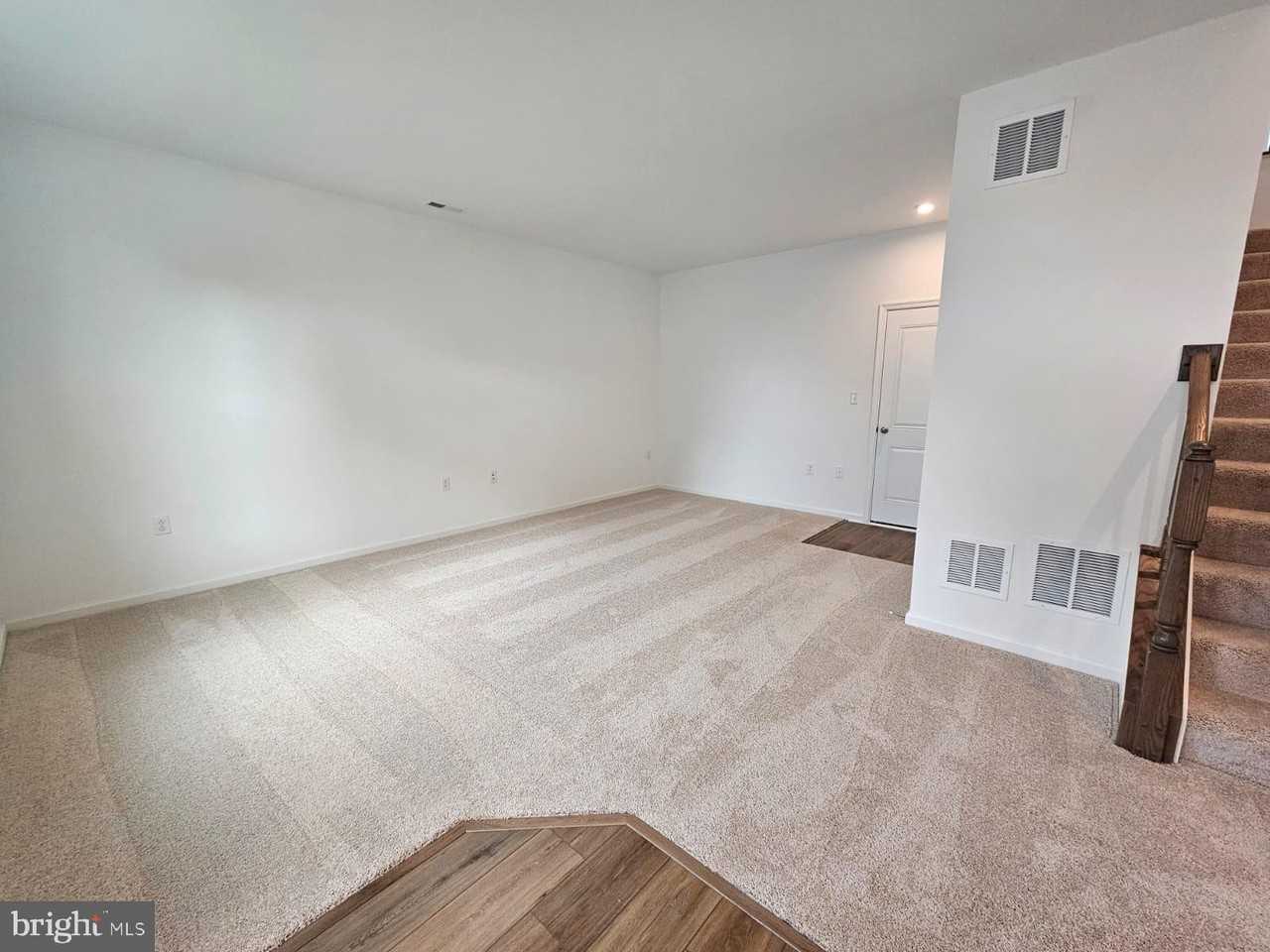 3144 Eton Pl - Photo 2 of 12