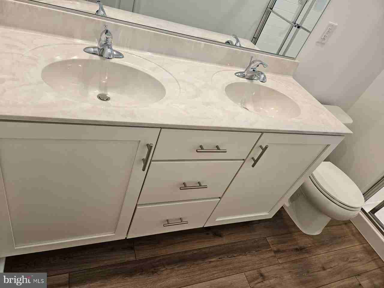 3144 Eton Pl - Photo 7 of 12