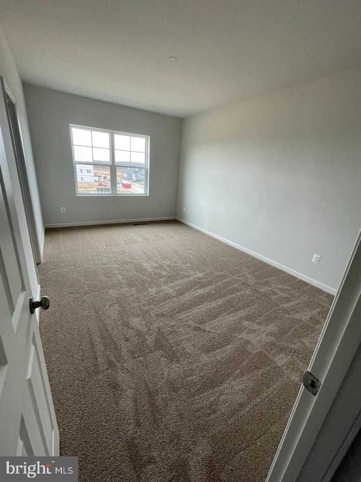 202 Norland Knoll Dr - Photo 6 of 21
