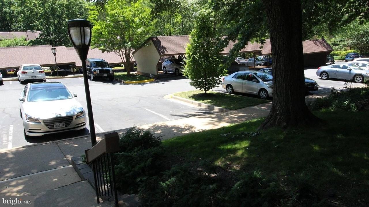 1646 Parkcrest Cir #1D201 - Photo 6 of 14