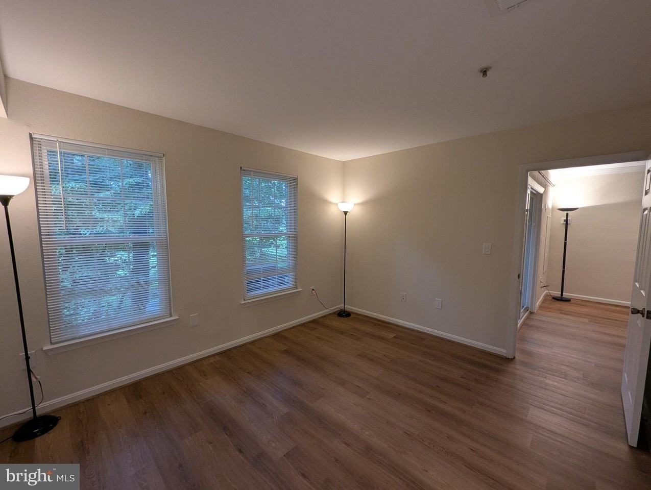 12818 Fair Briar Ln #12818 - Photo 5 of 35