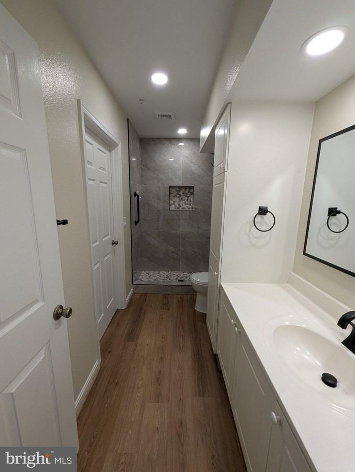 12818 Fair Briar Ln #12818 - Photo 7 of 35