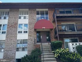 212 Locust St Se #111 - Photo 1 of 1
