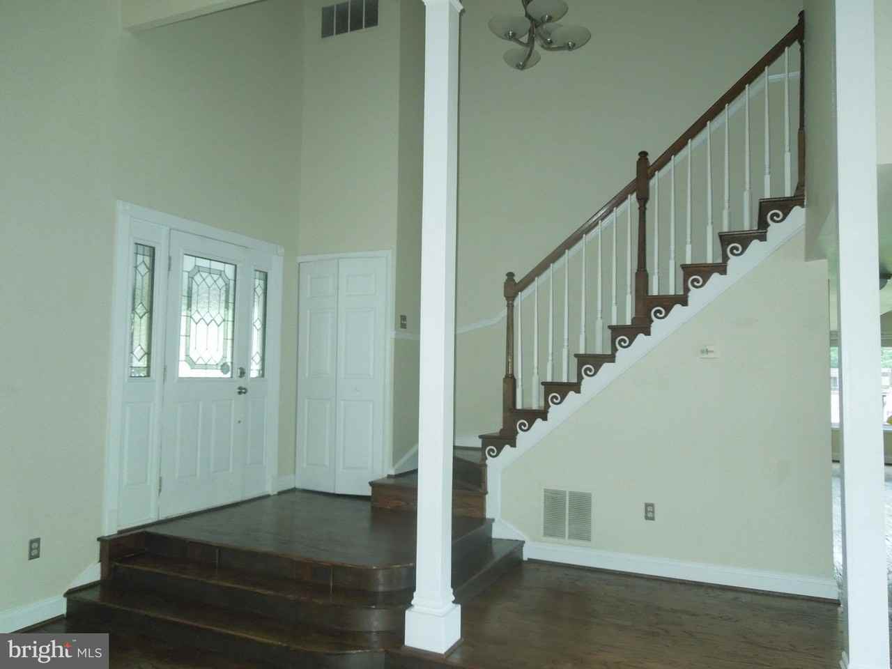 7 Biscayne Pl - Photo 6 of 9