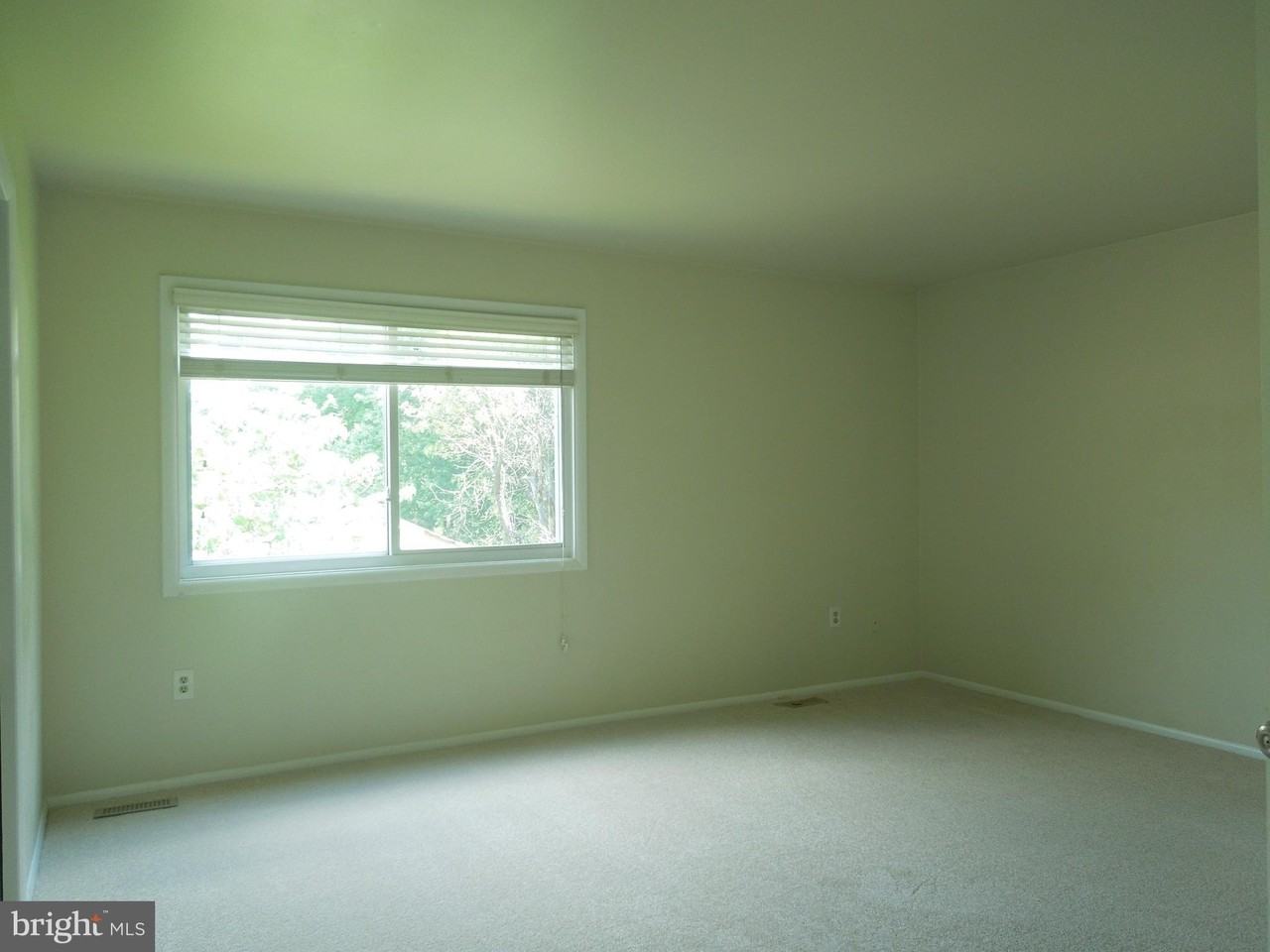 7 Biscayne Pl - Photo 7 of 9
