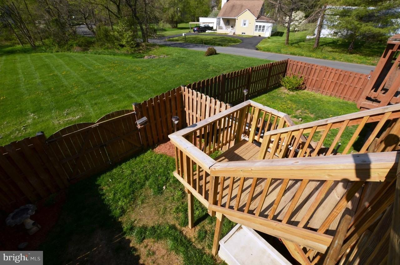 234 Frazer Dr - Photo 2 of 9