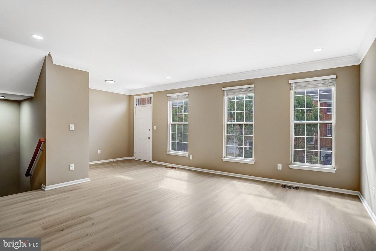 21365 Hansberry Ter - Photo 6 of 42