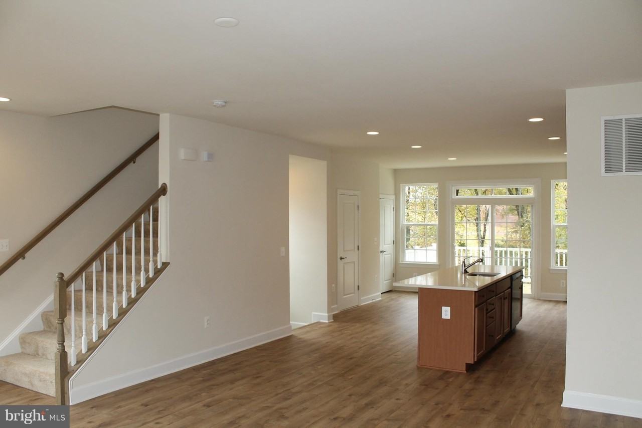10665 Hinton Way - Photo 6 of 27