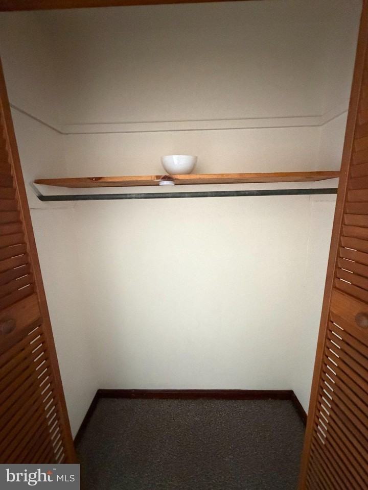 409 Market Ave - Photo 7 of 16
