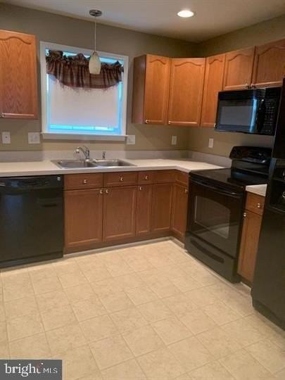 54 Brandenburg Dr - Photo 3 of 17