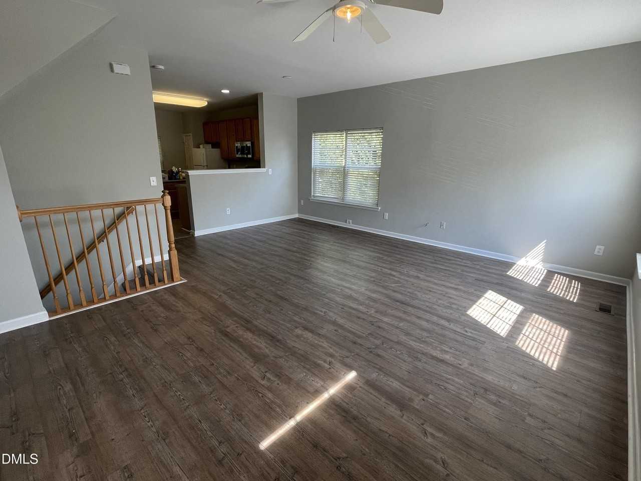 2910 Barrymore St - Photo 2 of 23