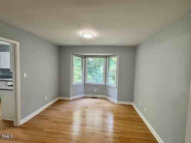 302 Rushingwater Dr - Photo 7 of 18