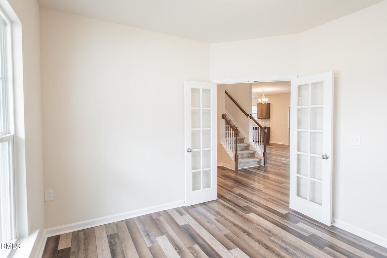 8400 Jordan Meadow Dr - Photo 6 of 21