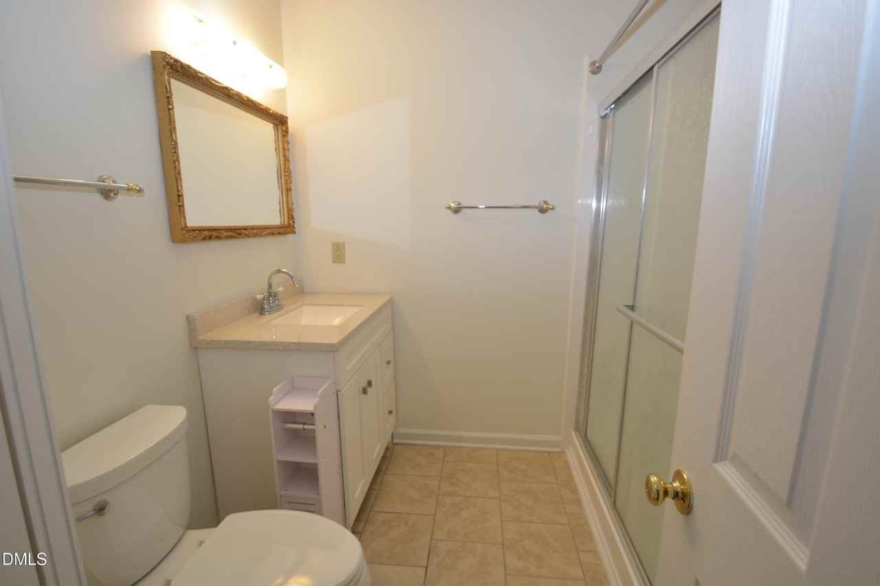 1352 Little Divine Rd - Photo 5 of 18