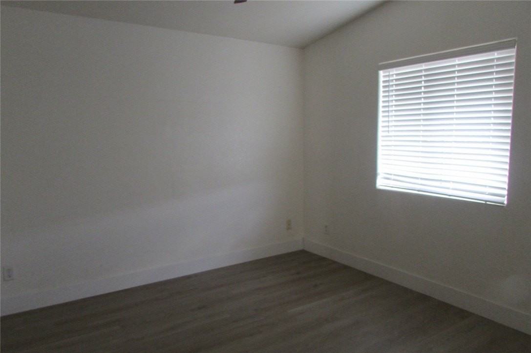 2361 Taos Dr - Photo 4 of 12