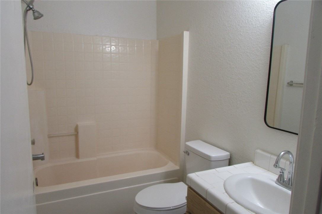 2361 Taos Dr - Photo 6 of 12