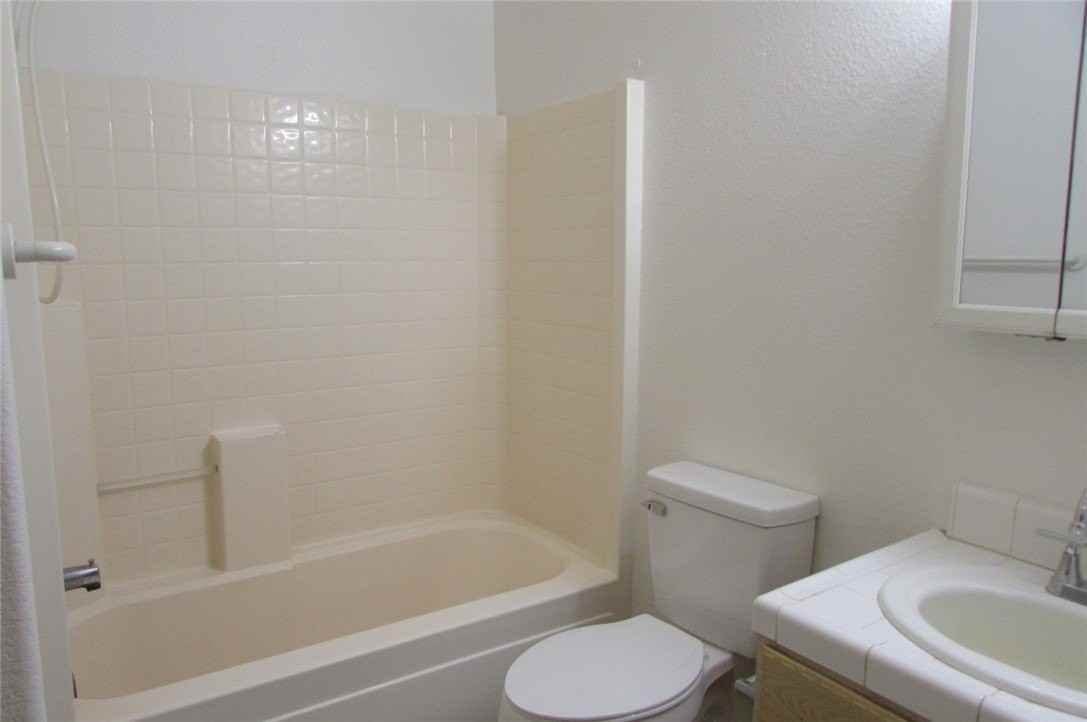 2361 Taos Dr - Photo 7 of 12