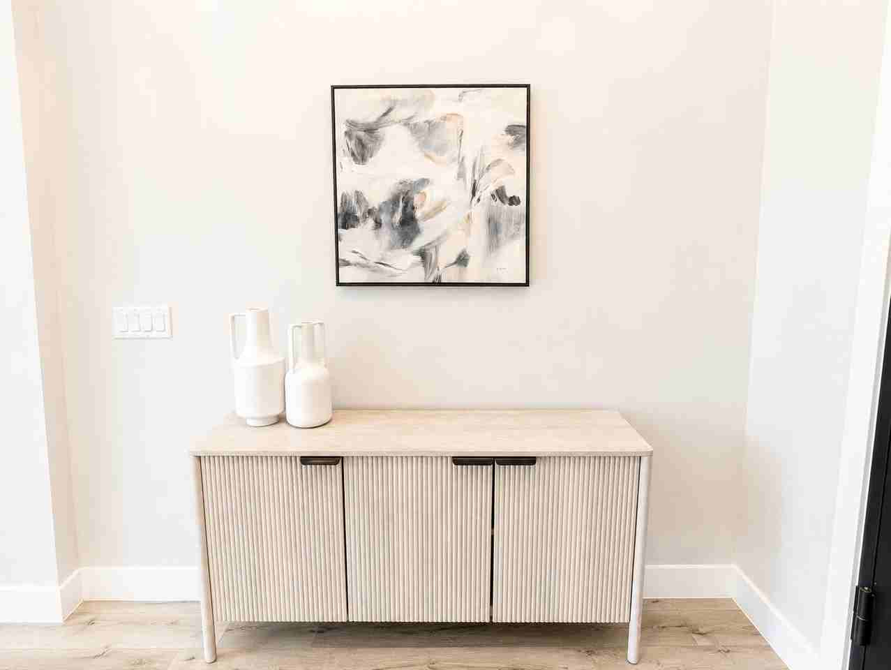 253 S 660 W - Photo 3 of 45