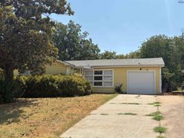 featured image of 3215 Cheryl St