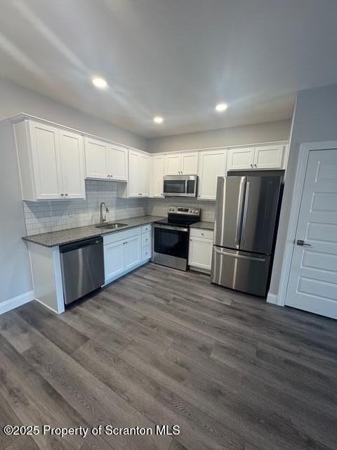 403 Circle Drive - Photo 5 of 33
