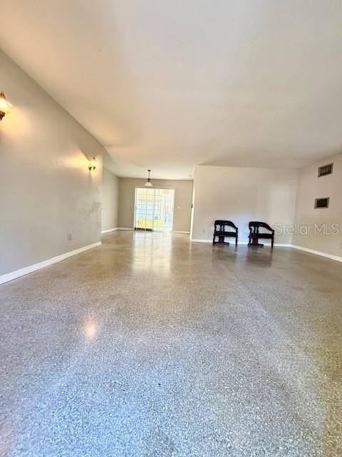 5300 18th St - Photo 6 of 11