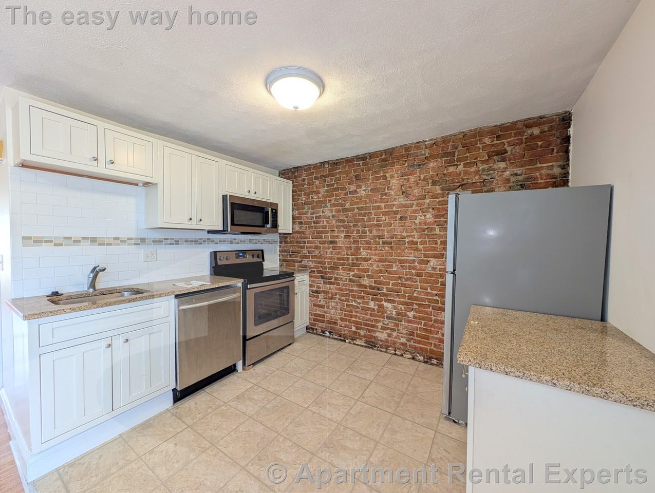 3 Elm St #3 - Photo 4 of 15