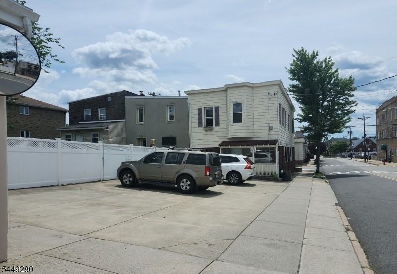 301 Copeland Ave ##1 - Photo 3 of 16