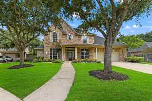 featured image of 1030 Bayou Vista Ct