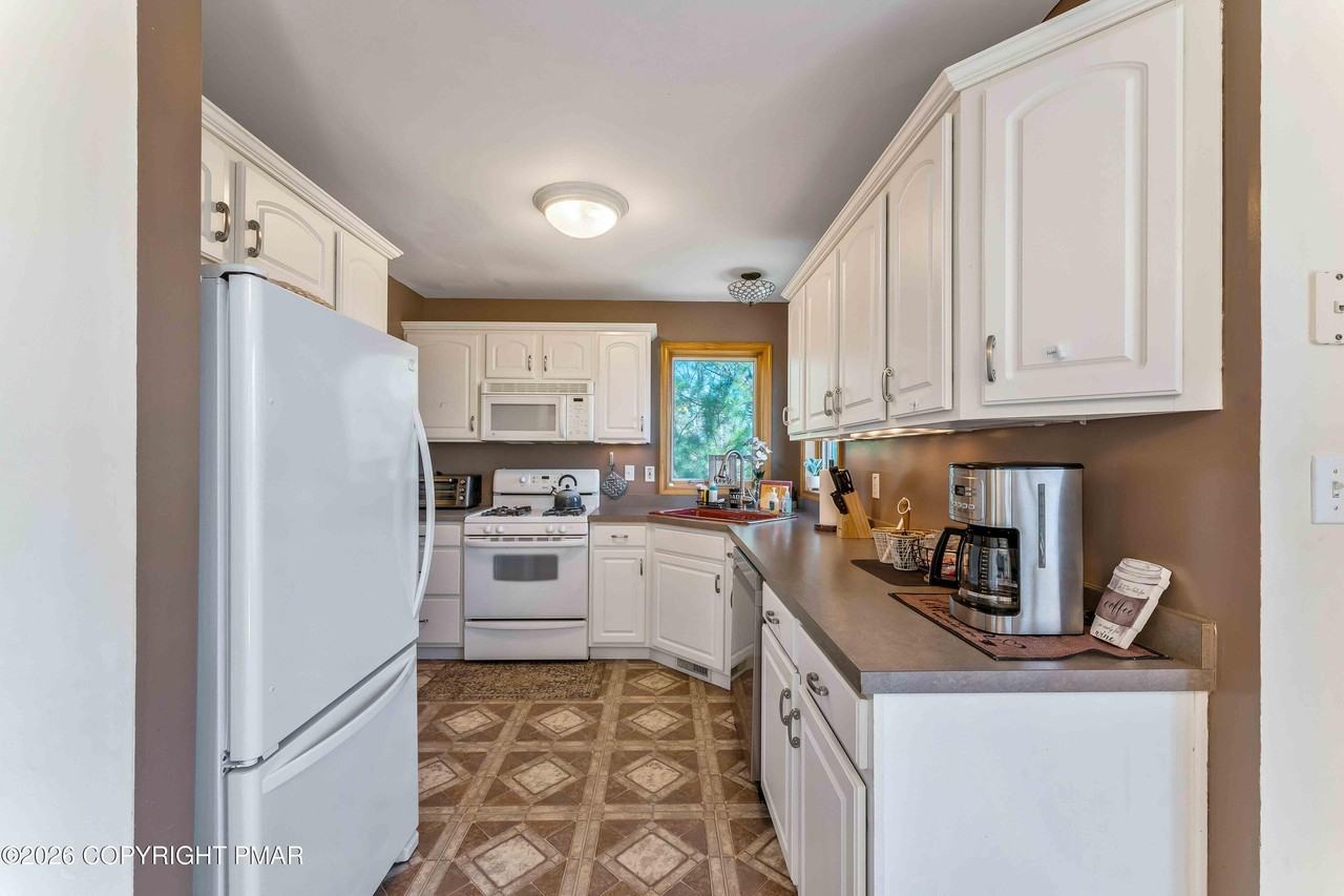 117 Water Tower Cir - Photo 4 of 22