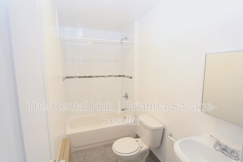 91 Elm St #3C - Photo 2 of 9