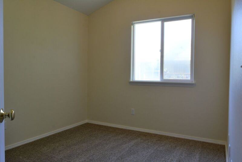 773 Sw 198th Pl - Photo 3 of 25
