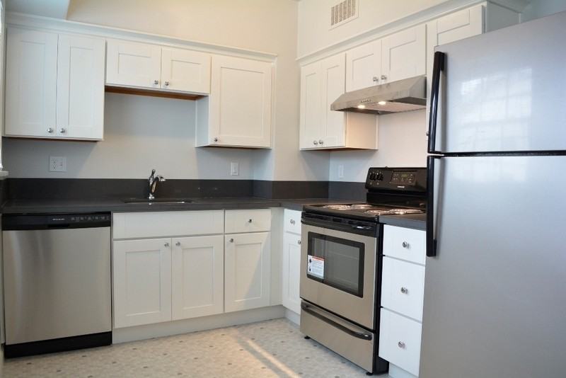5040 Se 75th Ave - Photo 5 of 16