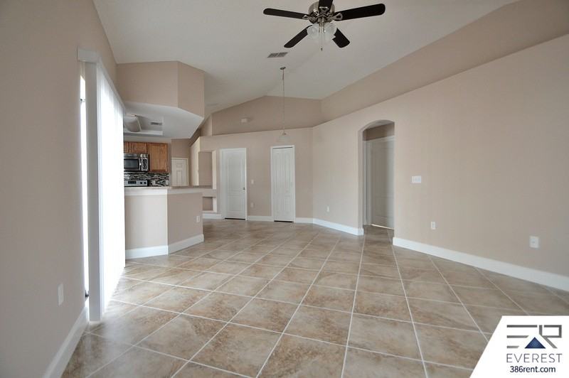 22 Ferndale Ln - Photo 7 of 34