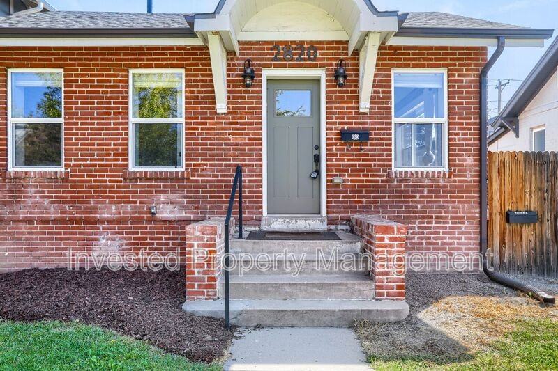 2820 N Josephine St - Photo 2 of 20
