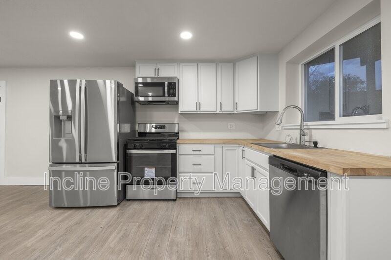 450 Scenic Dr #BS - Photo 4 of 12