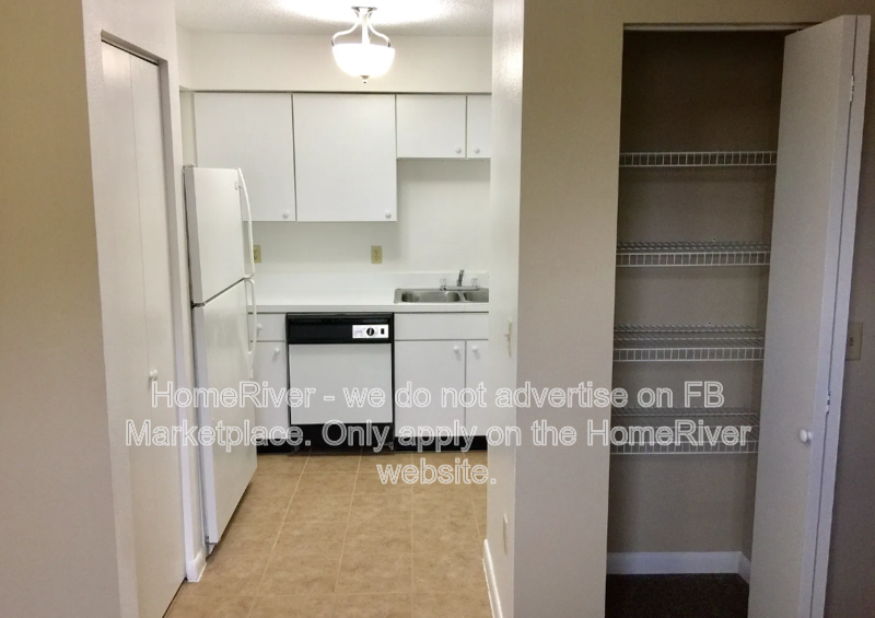 305 E Whitehall Ct #107 - Photo 5 of 19