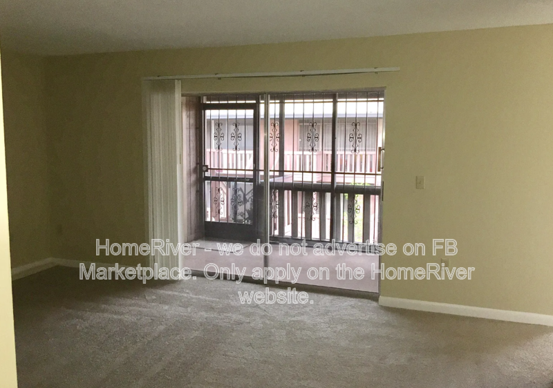 305 E Whitehall Ct #107 - Photo 7 of 19
