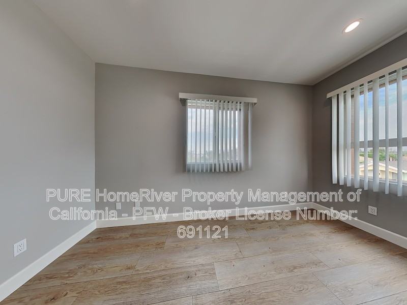 Klump Ave - Photo 7 of 29