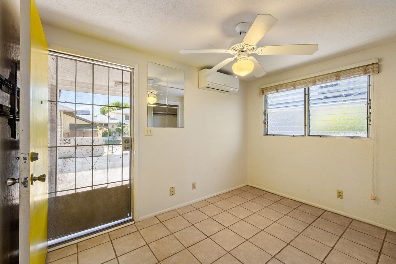 622 11th Ave - Photo 7 of 21