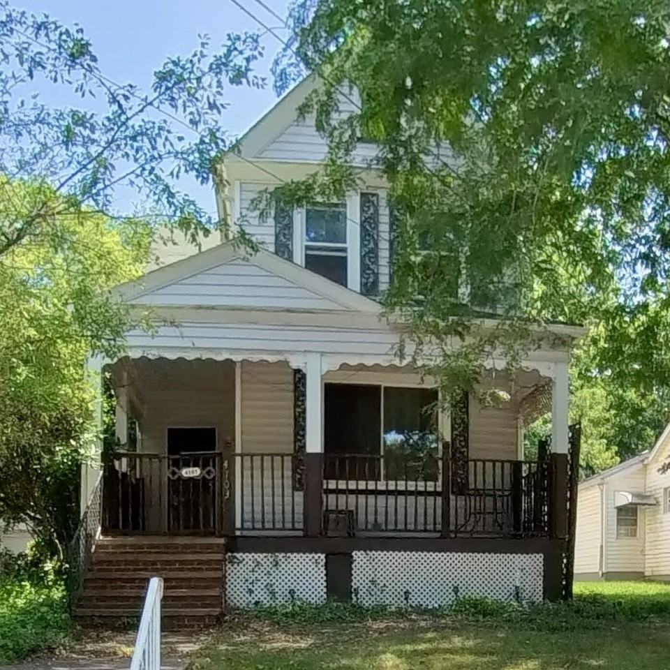 4103 E 76th St #2UP - Photo 2 of 8