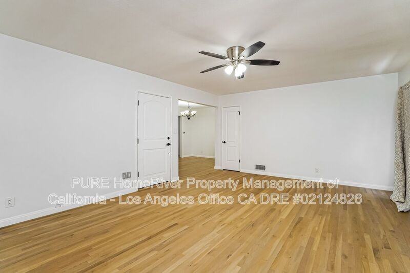 215 N Western Ave - Photo 2 of 19
