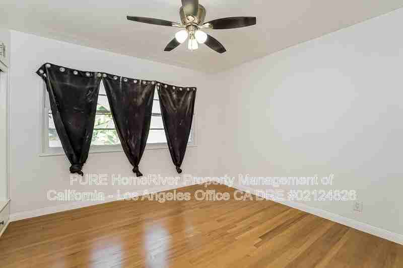 215 N Western Ave - Photo 7 of 19
