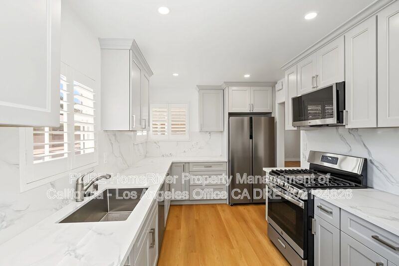 12920 Ardath Ave - Photo 6 of 21