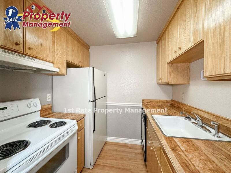 1681 N Laurel St #209 - Photo 6 of 20
