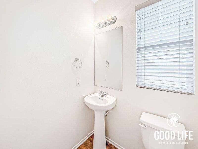 1845 Olivia St - Photo 7 of 25
