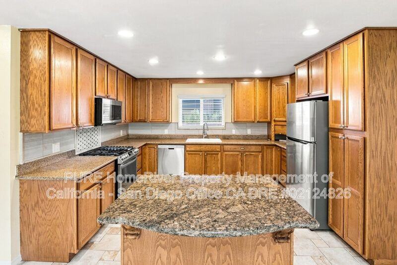 640 Felicita Ave - Photo 7 of 21