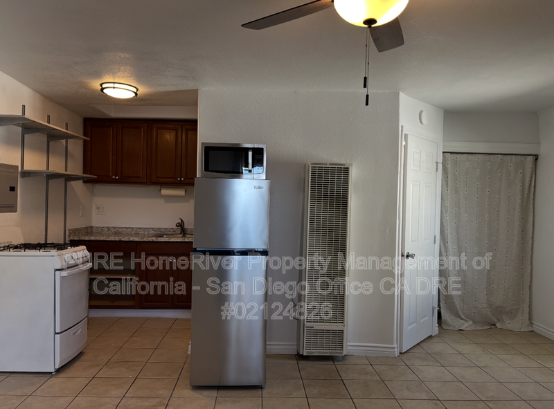 636B Neptune Way - Photo 4 of 9