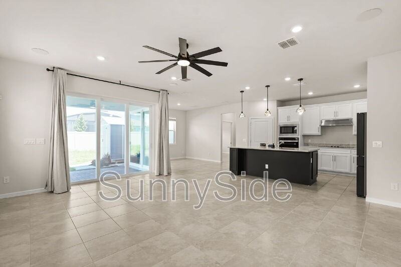 2715 Clear Night Ave - Photo 4 of 49