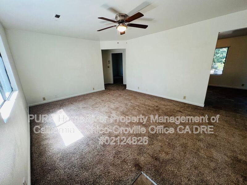 9210 Goodspeed St - Photo 3 of 15